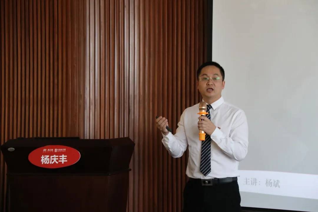 清华房地产总裁商会简介_清华大学房地产总裁班_清华大学实战型房地产总裁班深圳