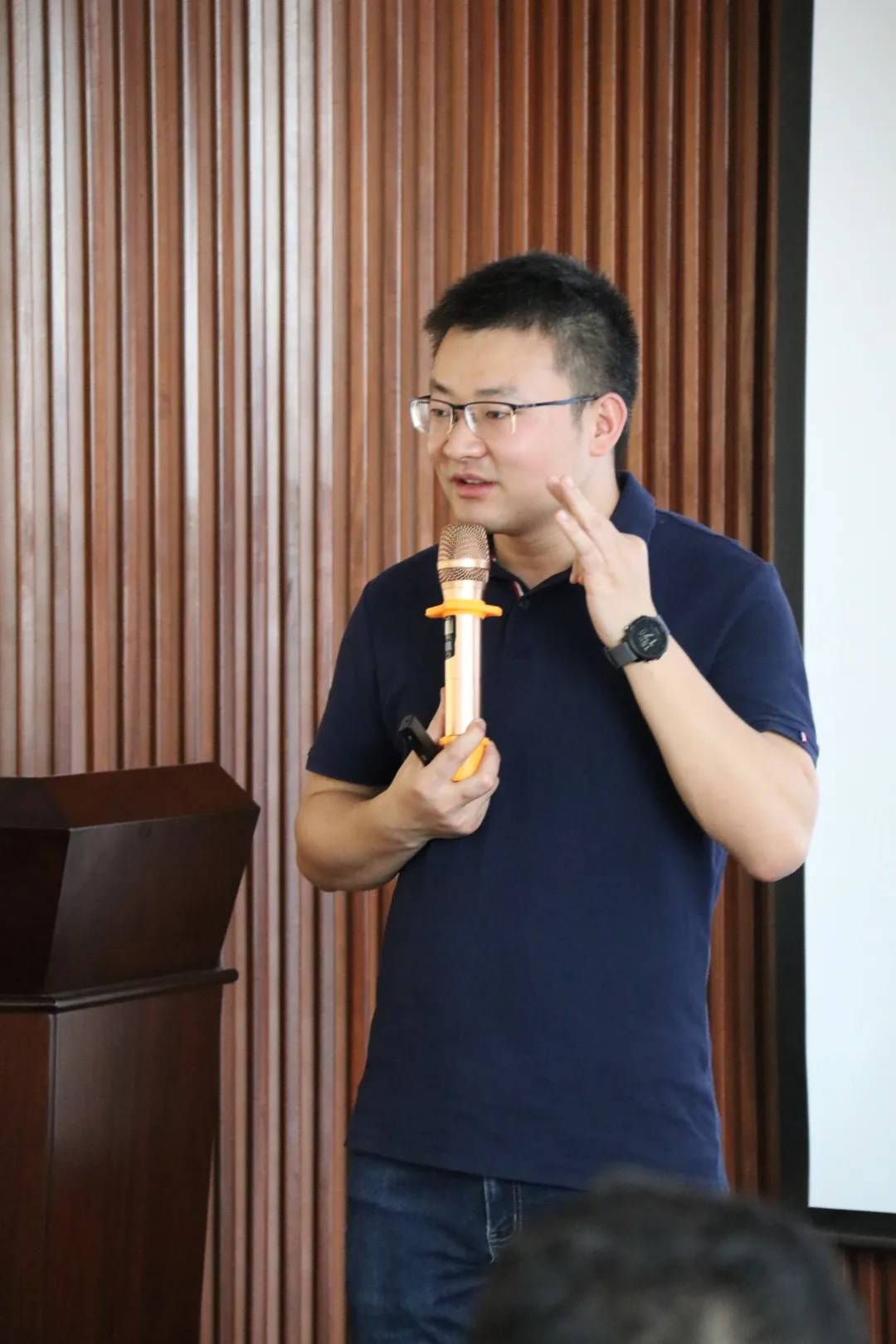 清华大学房地产总裁班_清华房地产总裁商会简介_清华大学实战型房地产总裁班深圳