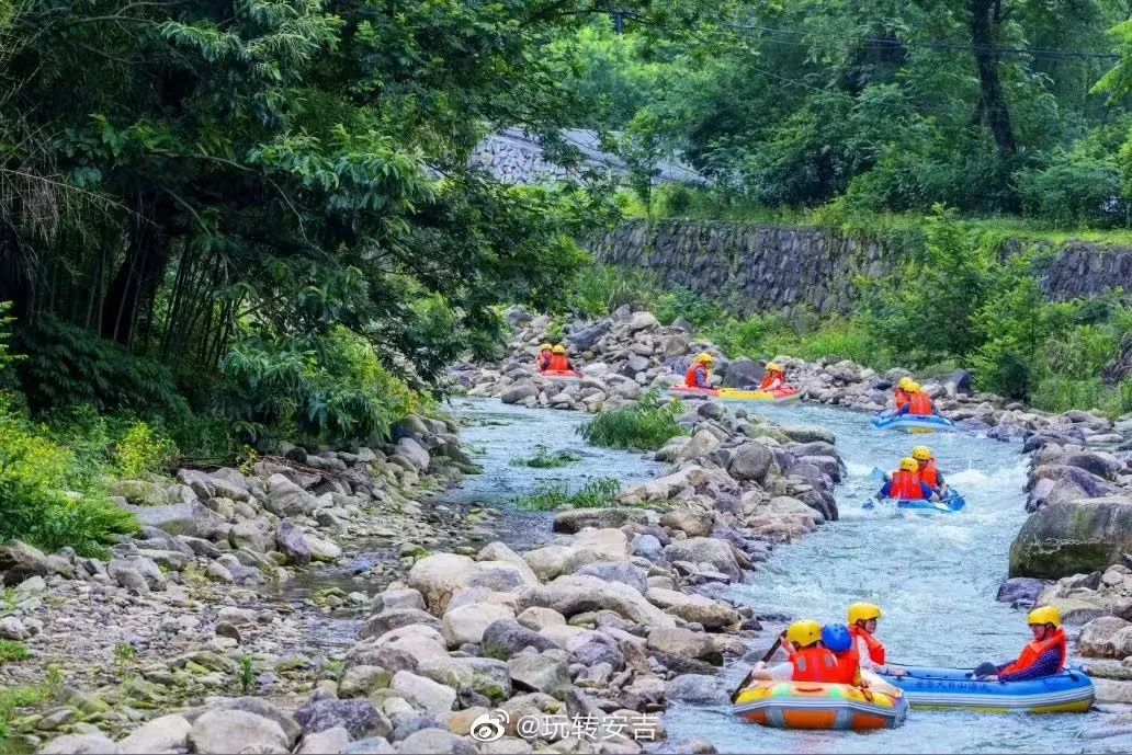 漂流安吉竹筏图片_安吉竹筏漂流_安吉竹林漂流