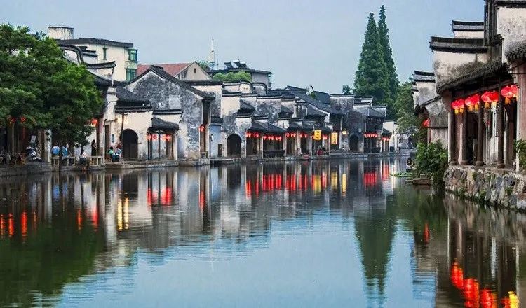 安吉藏龙百瀑附近景点_安吉的藏龙瀑布_安吉藏龙百瀑景区宾馆