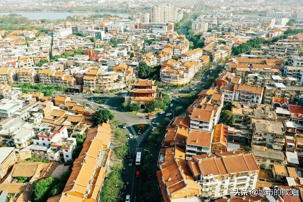 我国房地产资金来源_房源集团2020年年会_2024年房地产资金来源