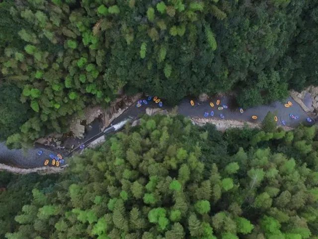 安吉到滑雪场_上海到安吉滑雪自由行攻略_上海 到 安吉滑雪场