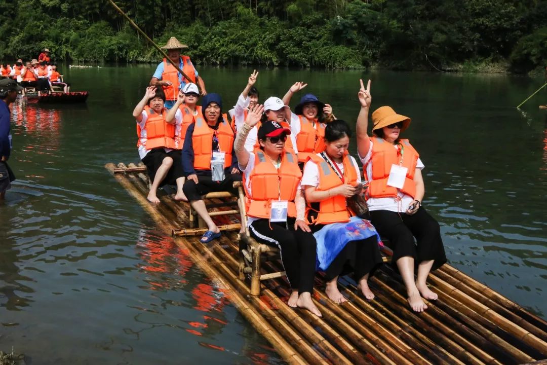 安吉黄浦江源头漂流_安吉黄浦江源漂流_安吉黄浦江源第一漂