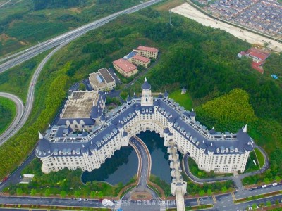 安吉 Hello Kitty 城堡酒店，圆你一个公主梦