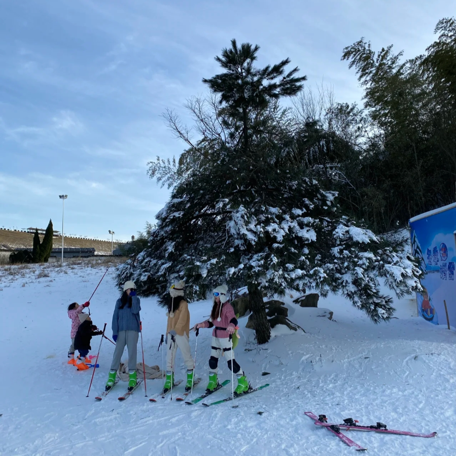 滑雪安吉大明山护具价格_安吉 滑雪场_安吉滑雪攻略亲子