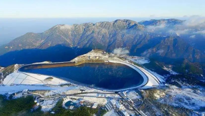 安吉滑雪攻略亲子_安吉 滑雪场_滑雪安吉大明山护具价格