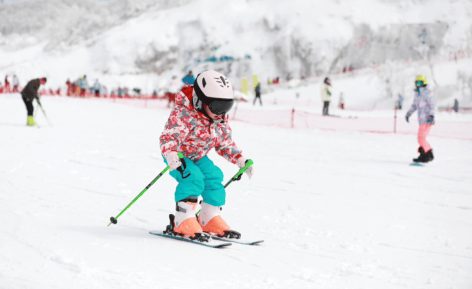 安吉滑雪攻略亲子_滑雪安吉案例大班_安吉 滑雪场